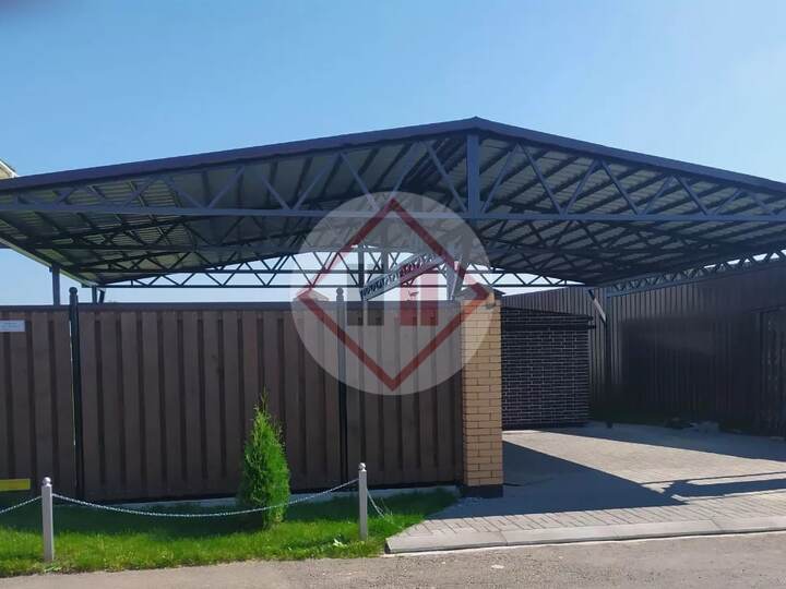 стальной навес с двускатной крышей