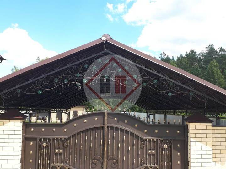 навес двускатный с ковкой