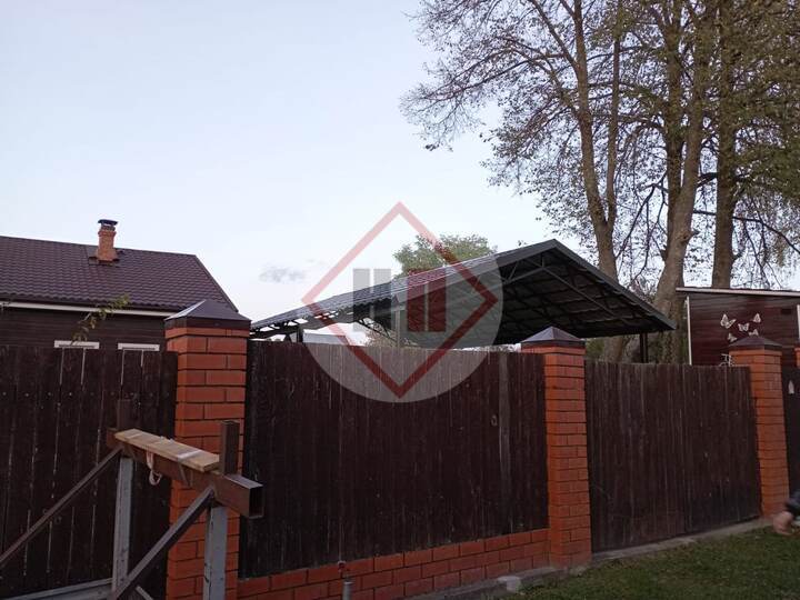 недорогой двускатный навес в дом