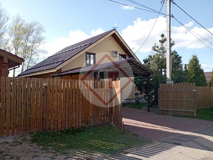 навес для авто с усиленными фермами