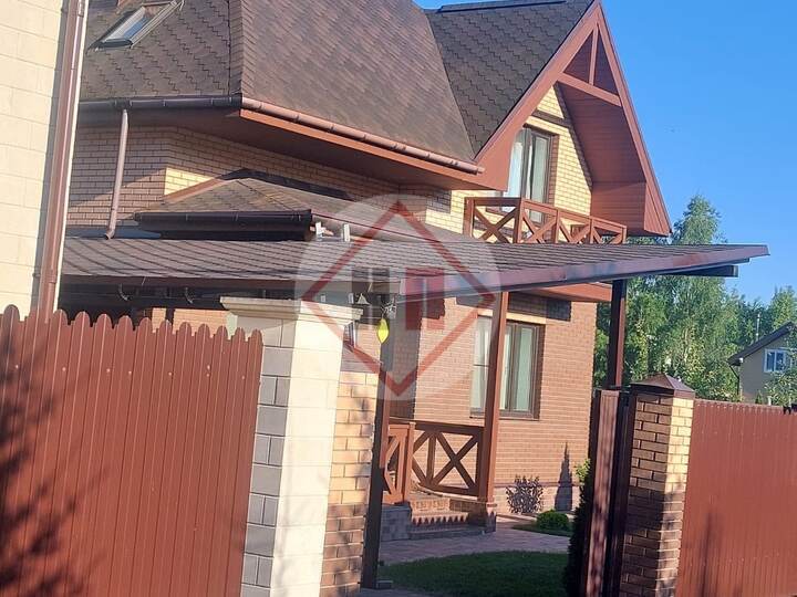 большой навес примыкающий к дому