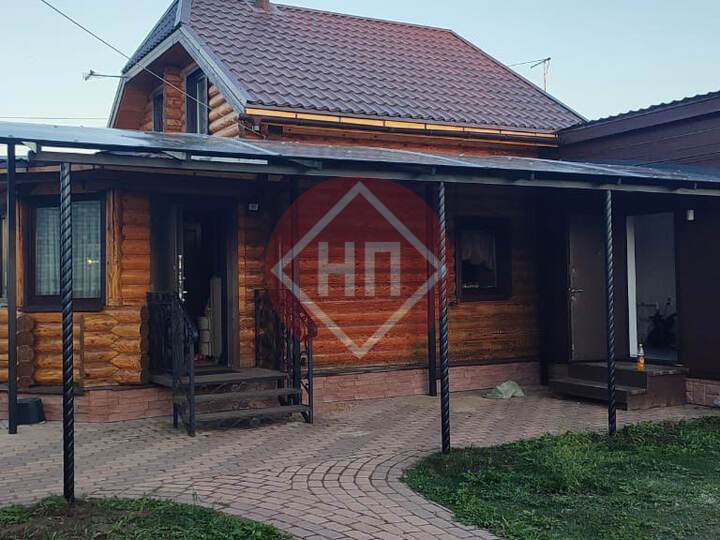 навес из поликарбоната сотового