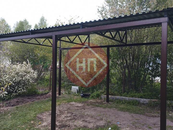 односкатный навес с усиленными столбами